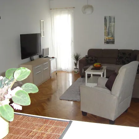 דירה Apartman Andrea *